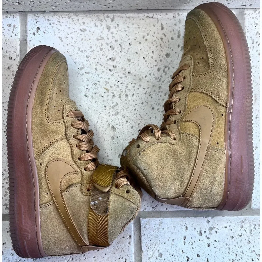 Nike youth air